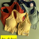 نیمتنه زیپدار زاپ دار (۲۴۸ ت)